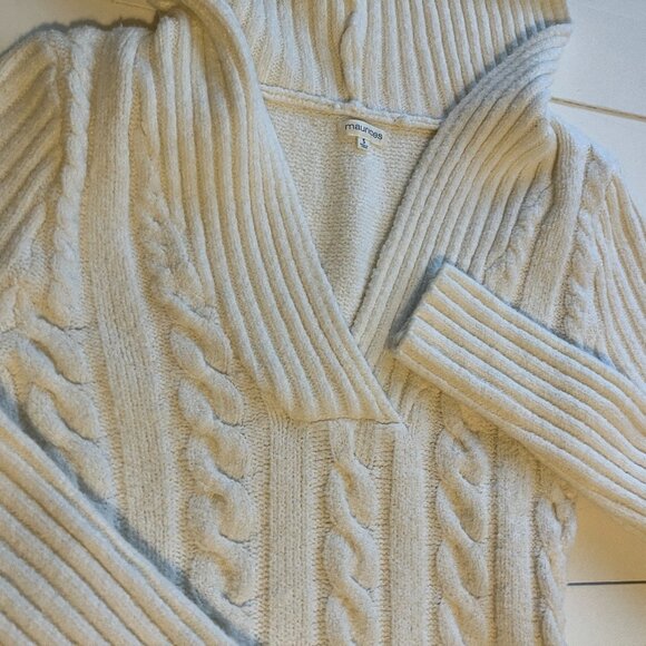 Maurices White Cable Knit Hooded Sweater | Women’s Small | Cozy Winter Pullover - Picture 3 of 5